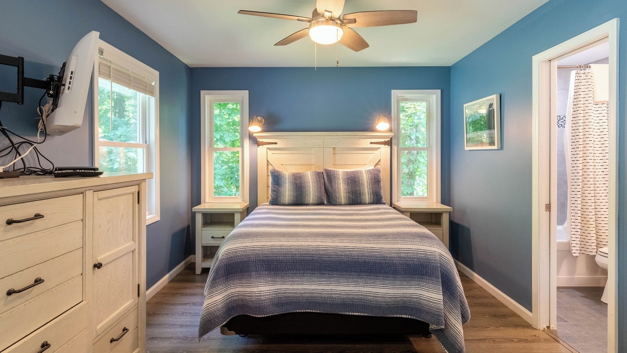 Photo of Bedroom in Bryson City