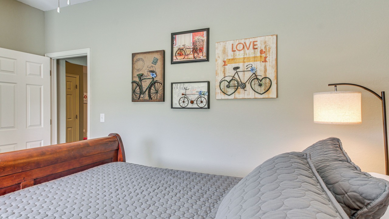 Photo of Bedroom in Norman