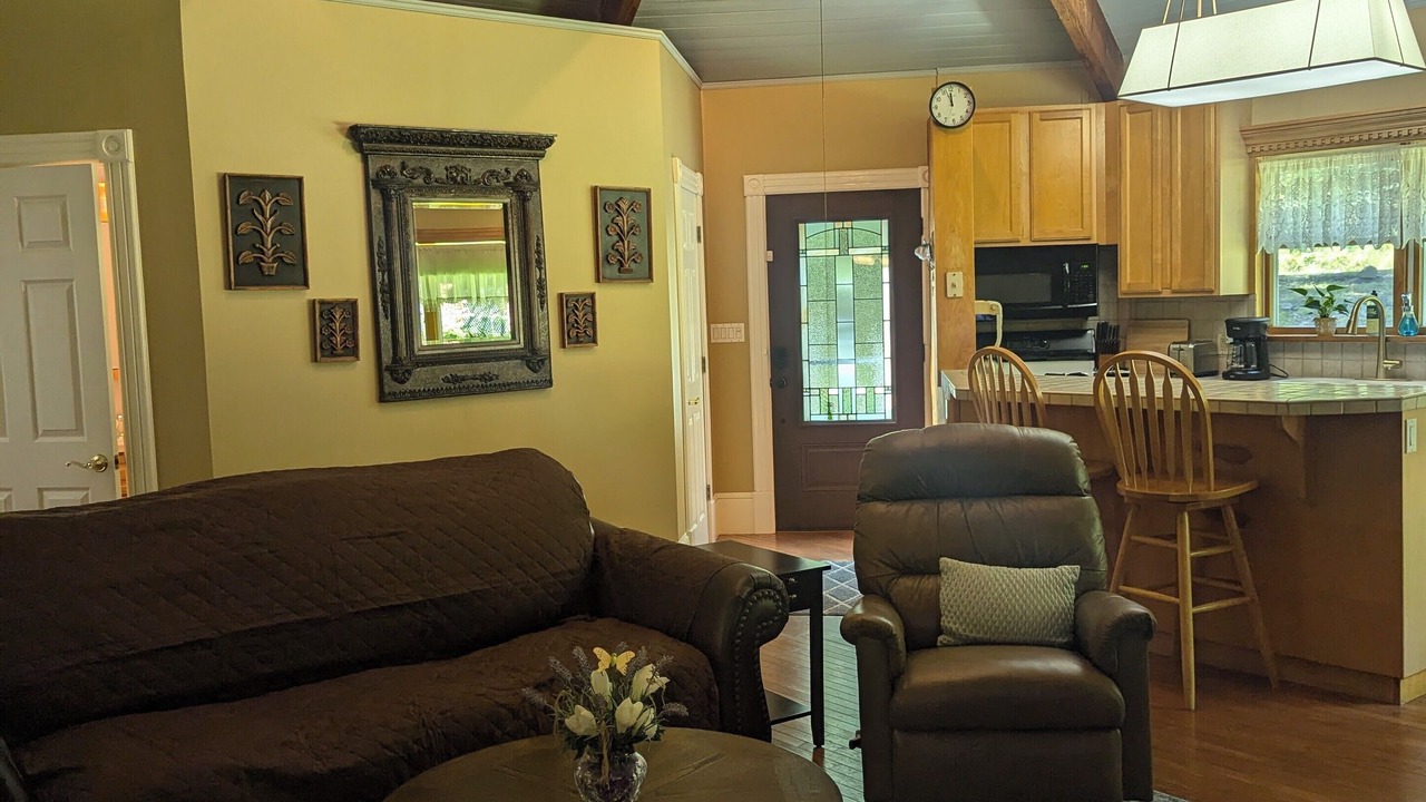 Photo of Livingroom in Rowland