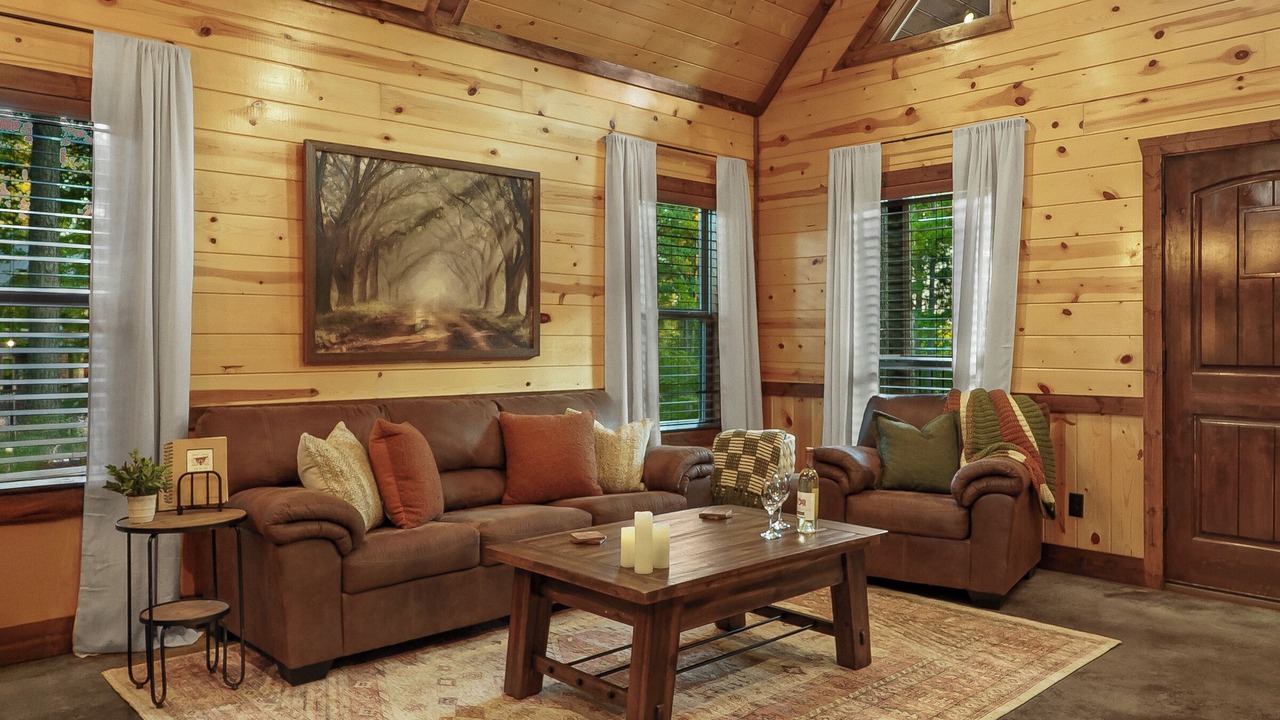 Photo of Livingroom in Hochatown