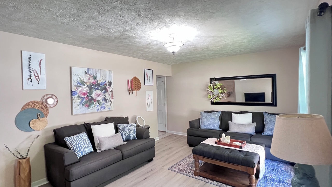 Photo of Livingroom in Kokomo