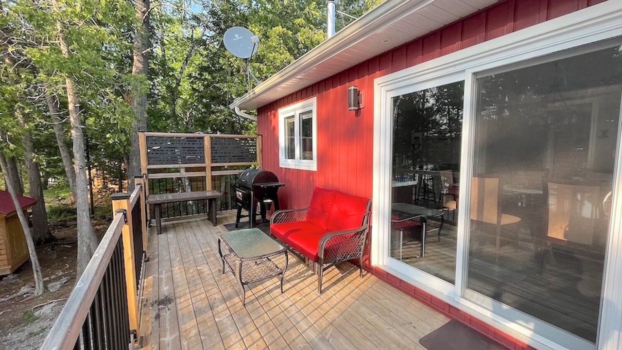 Photo of Patio Balcony in Bobcaygeon