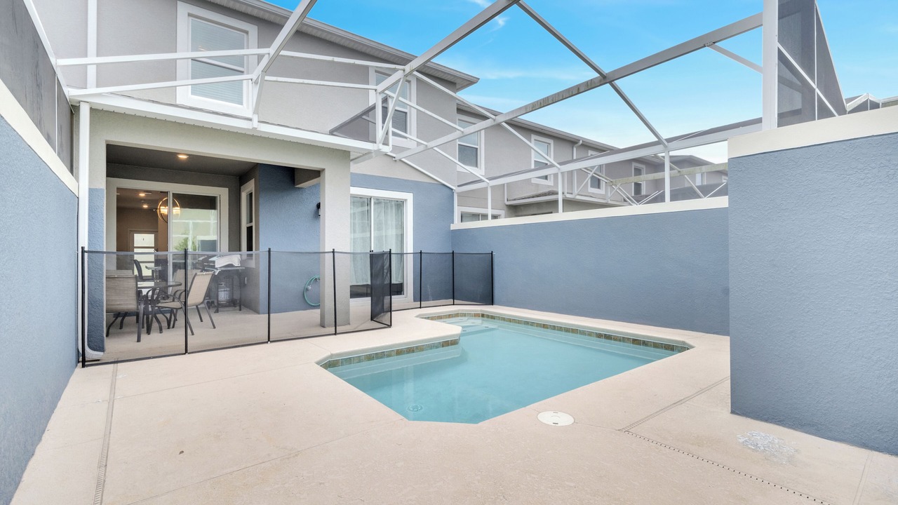 Photo of Outdoor in Florida Center North