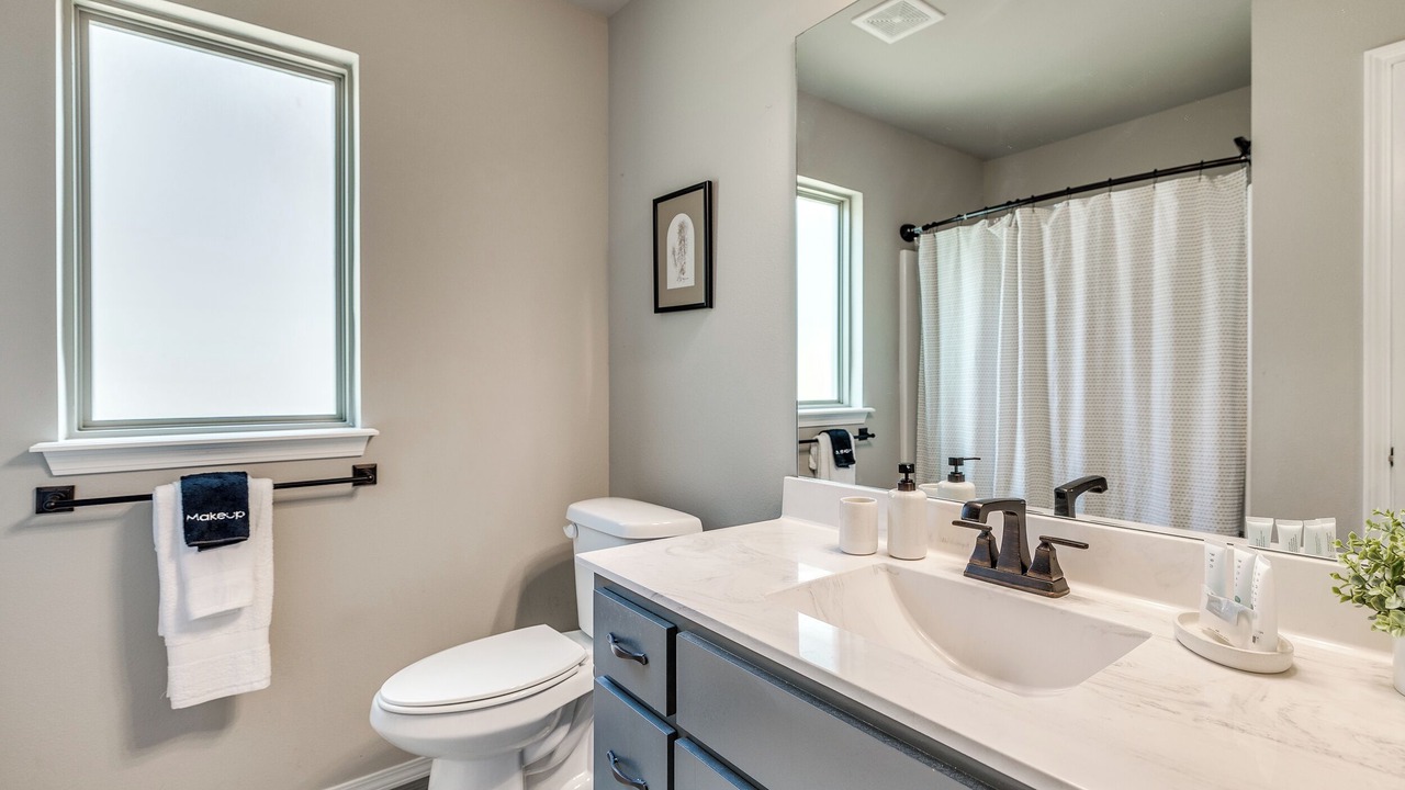 Photo of Bathroom in Broken Arrow