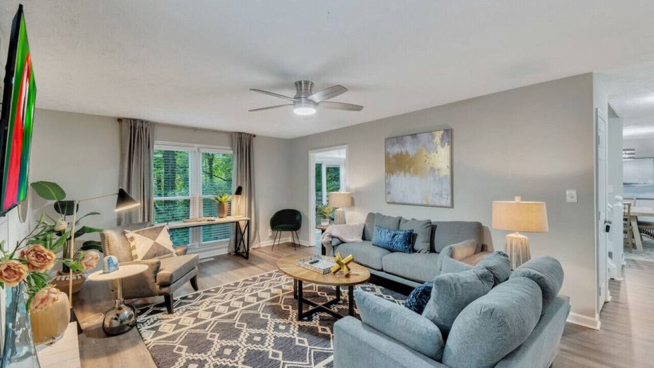Photo of Livingroom in Acworth