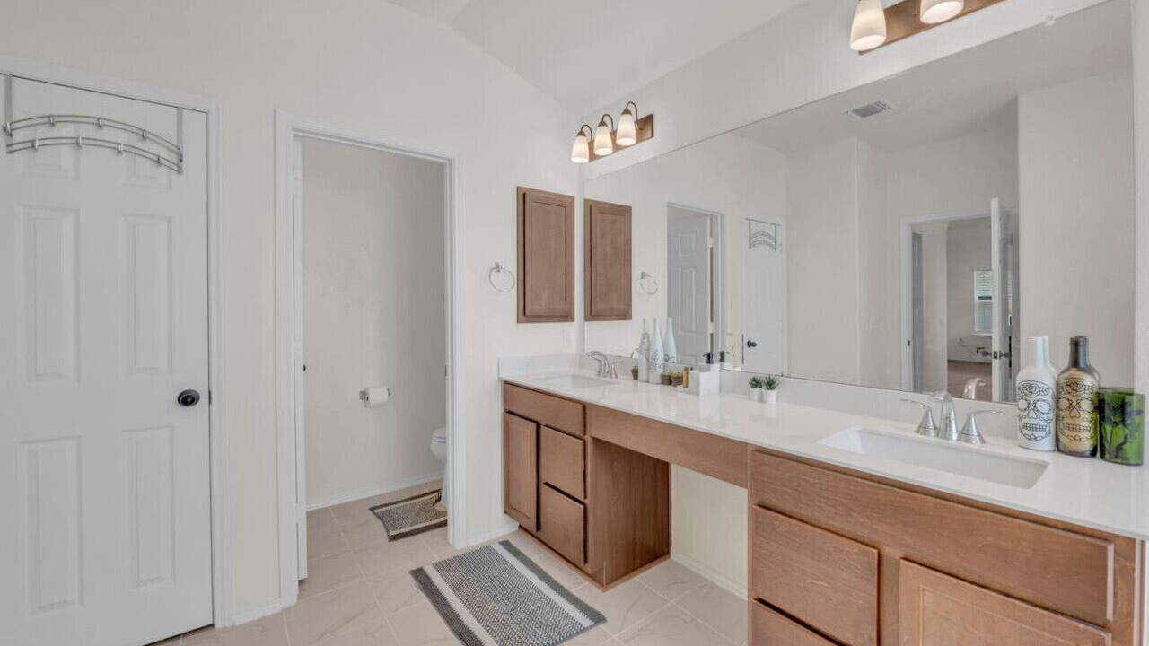 Photo of Bathroom in McNeil