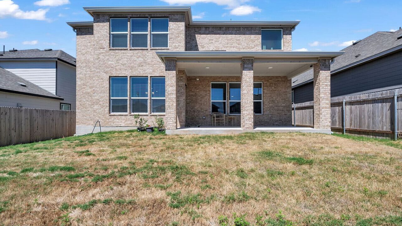 Photo of Outdoor in McNeil
