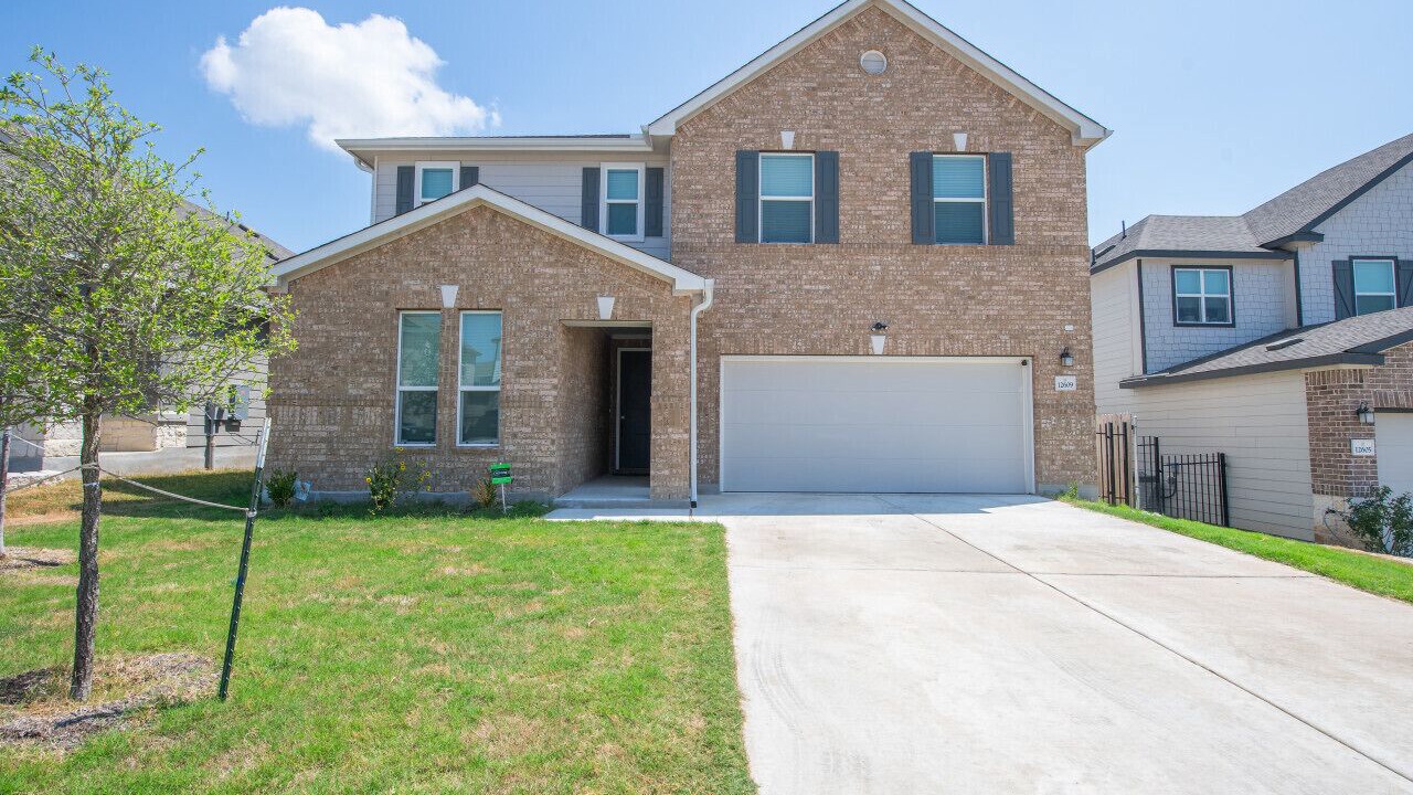 Photo of Outdoor in McNeil