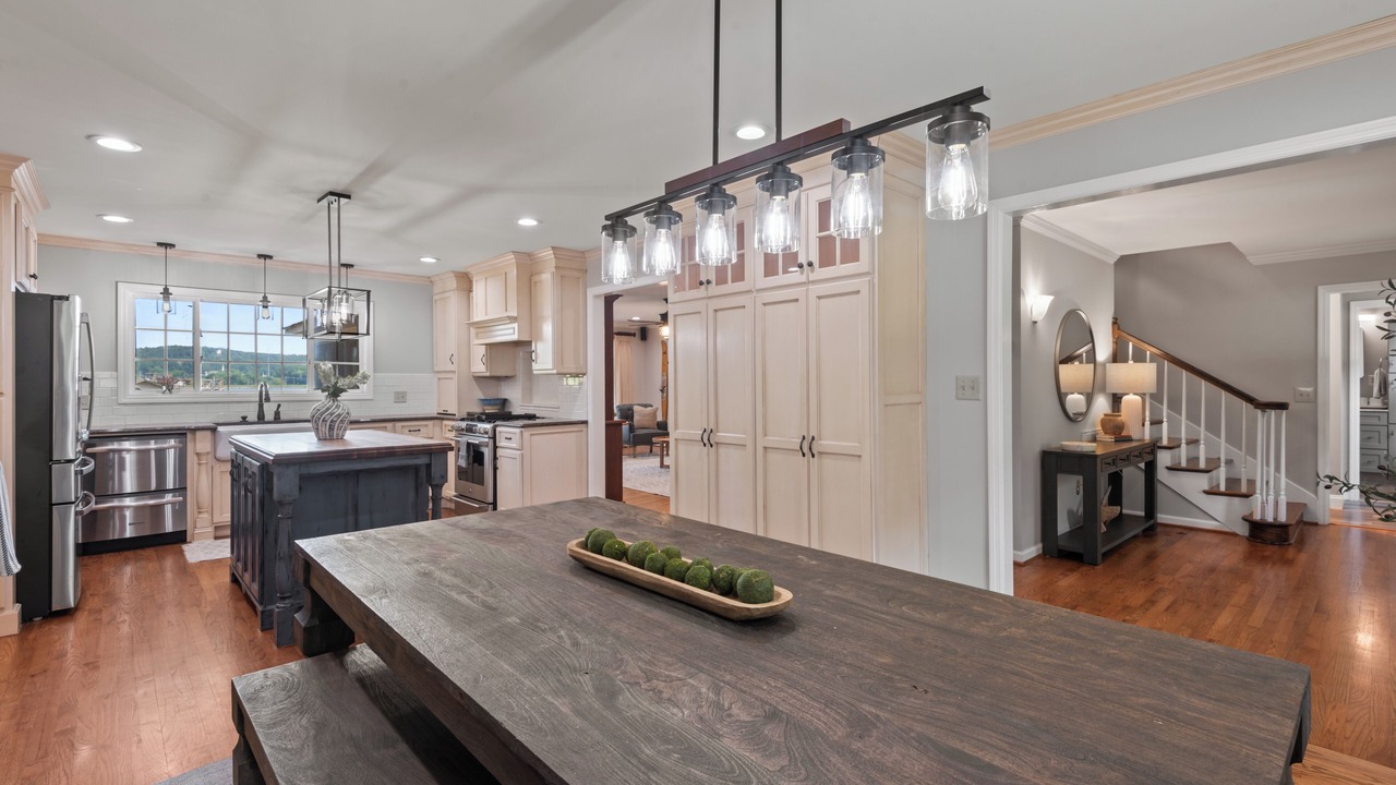 Photo of Kitchen in Guntersville