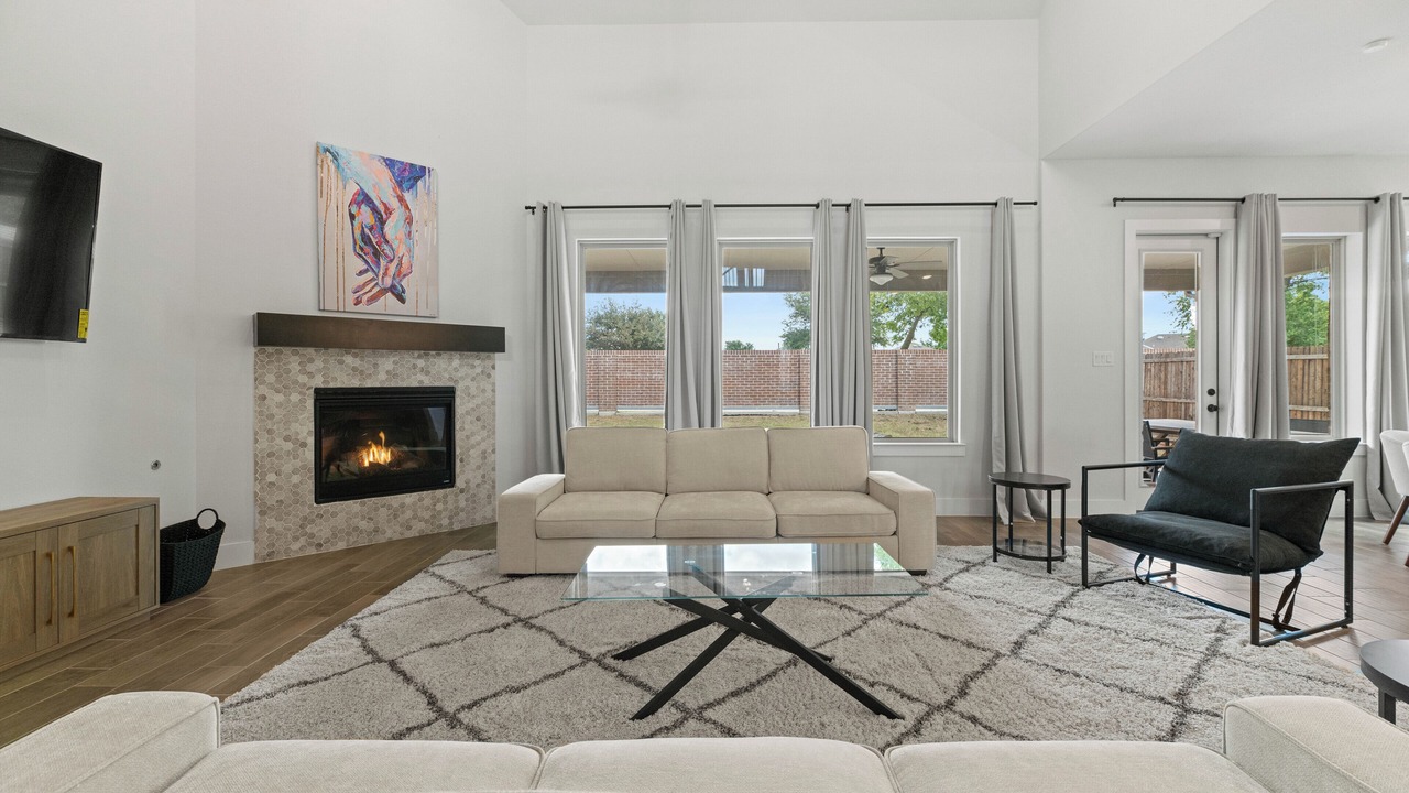 Photo of Livingroom in Little Elm