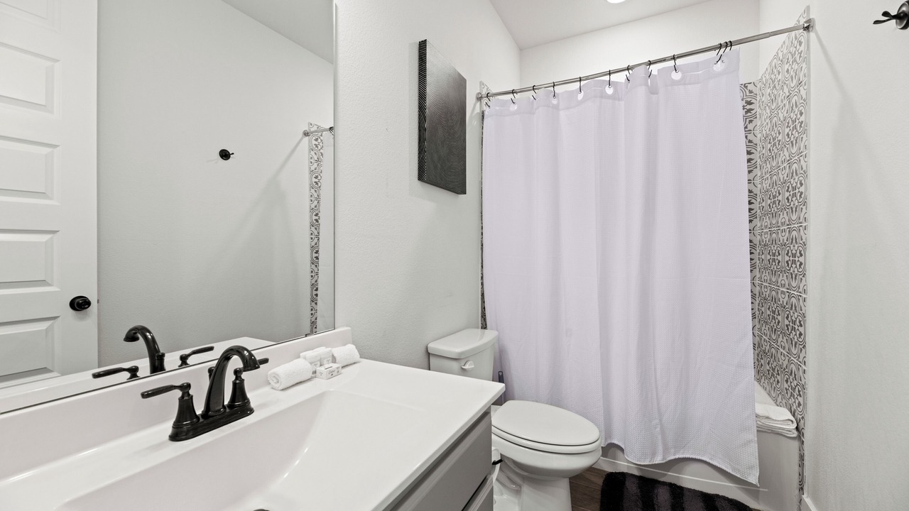 Photo of Bathroom in Little Elm