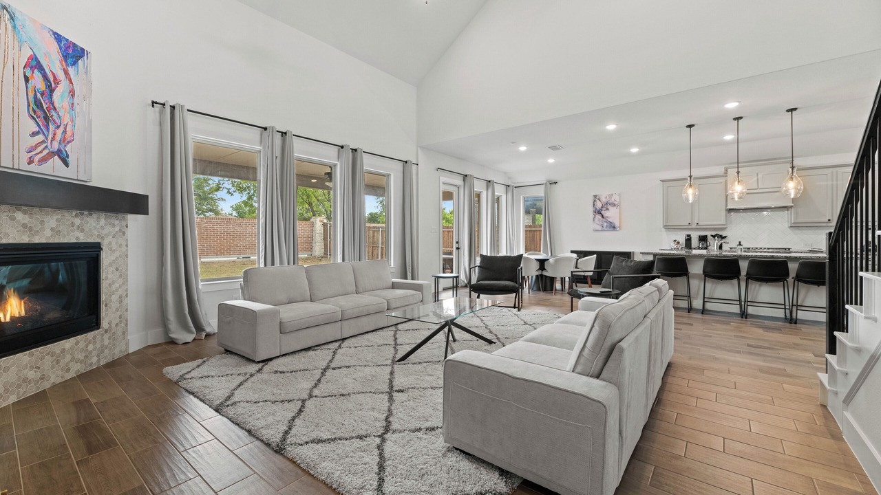 Photo of Livingroom in Little Elm