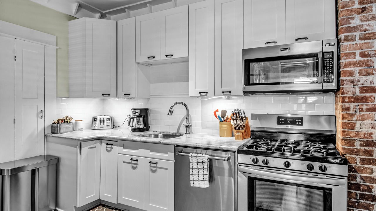 Photo of Kitchen in Front Park