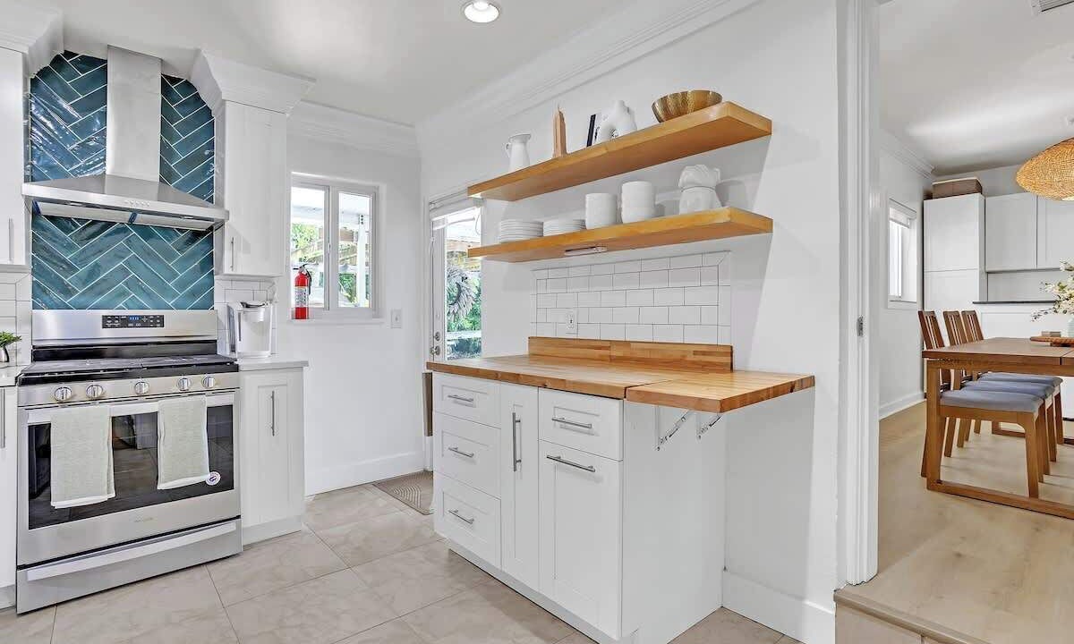 Photo of Kitchen in Miami Springs