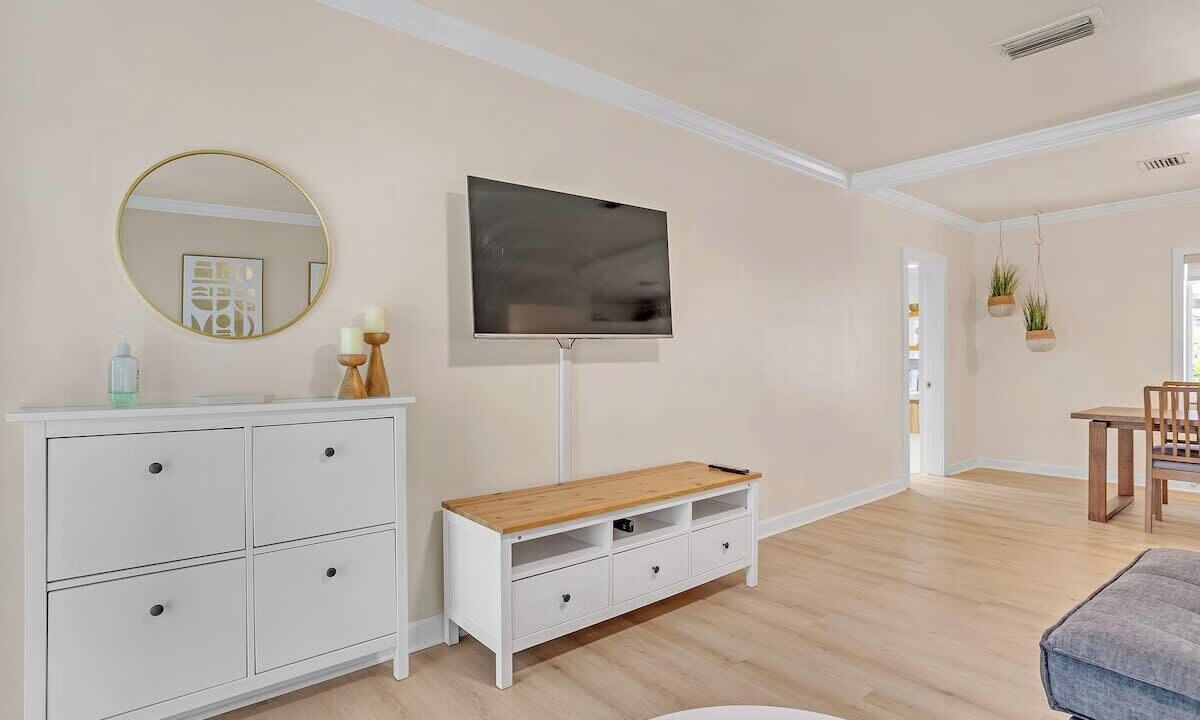 Photo of Livingroom in Miami Springs