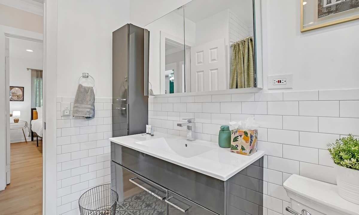 Photo of Bathroom in Miami Springs