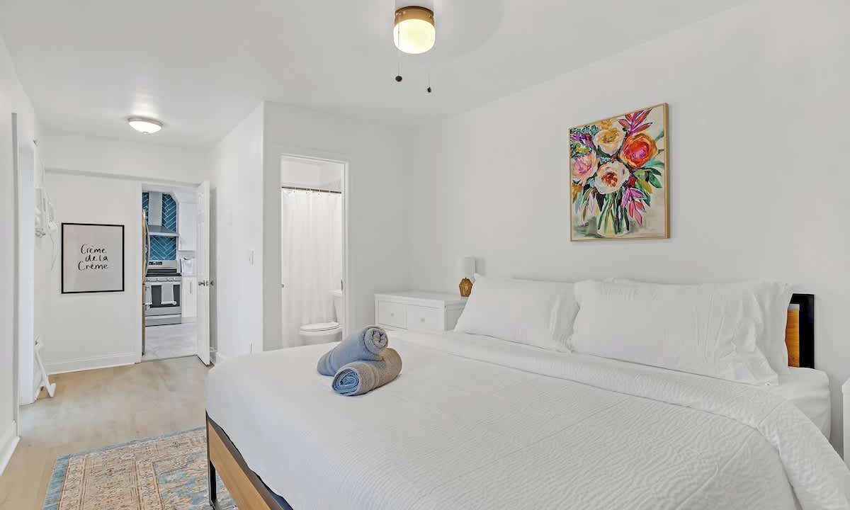 Photo of Bedroom in Miami Springs