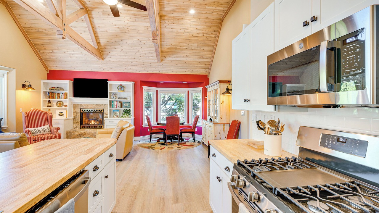 Photo of Kitchen in Auburn