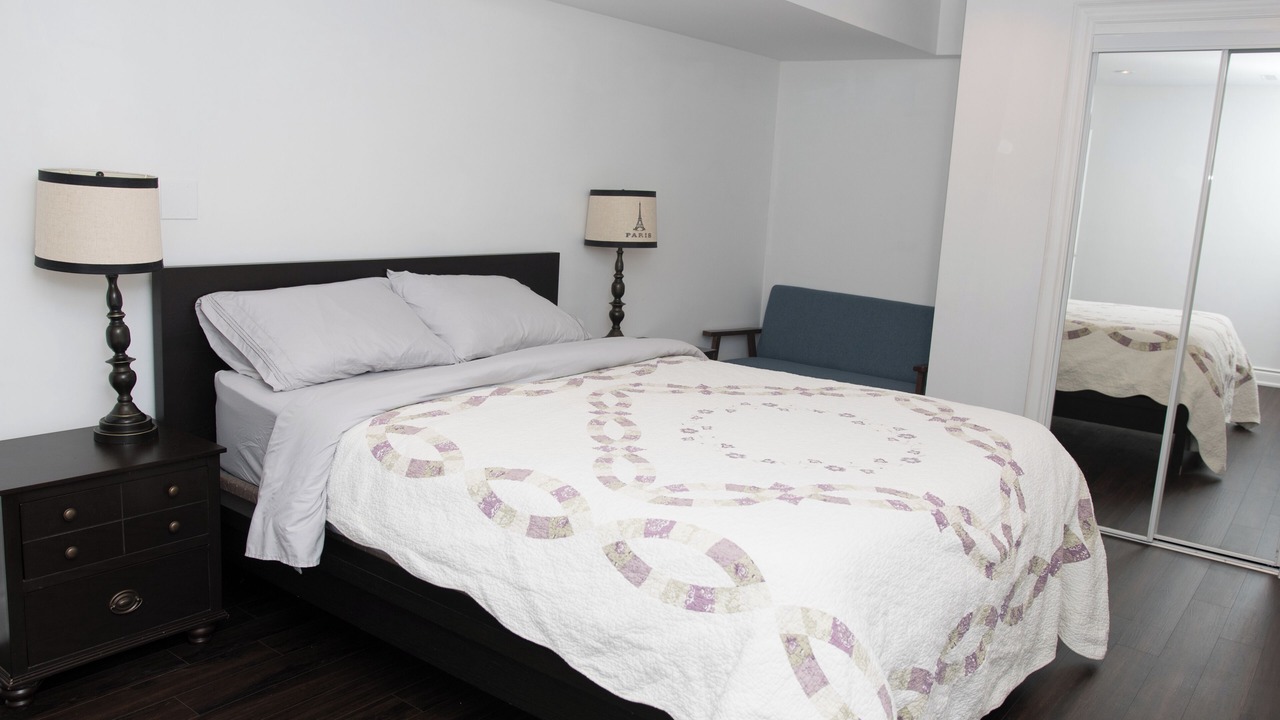 Photo of Bedroom in Richmond Hill