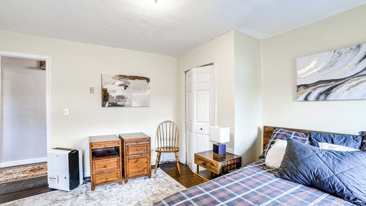 Photo of Bedroom in Hamilton