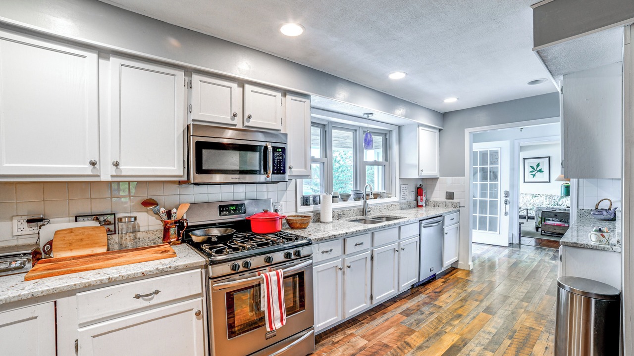 Photo of Kitchen in Hamilton