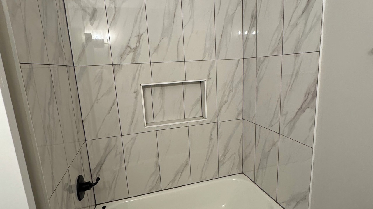 Photo of Bathroom in Red Banks