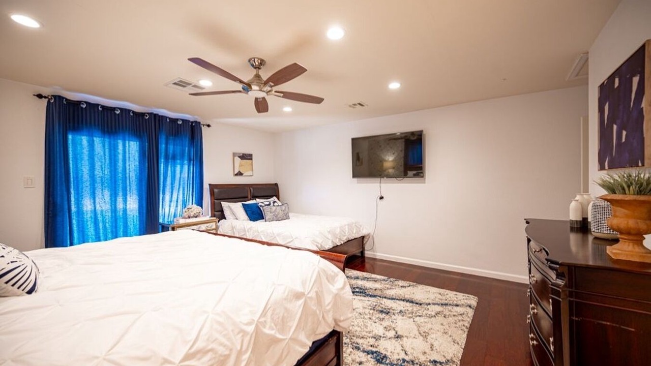 Photo of Bedroom in Rainbow Park