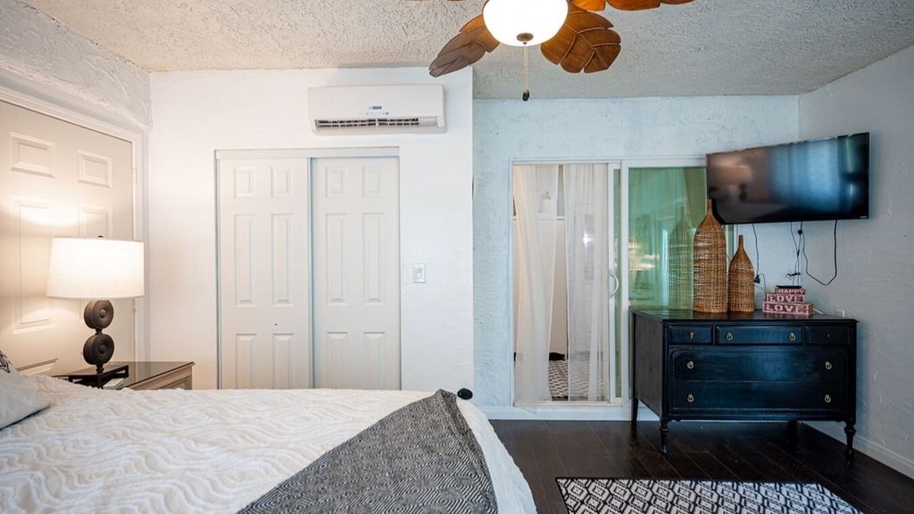 Photo of Bedroom in Rainbow Park