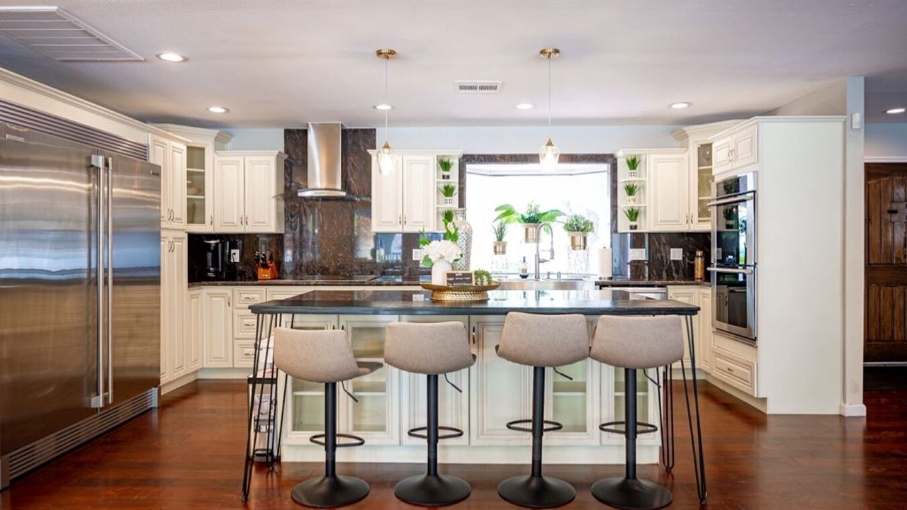 Photo of Kitchen in Rainbow Park