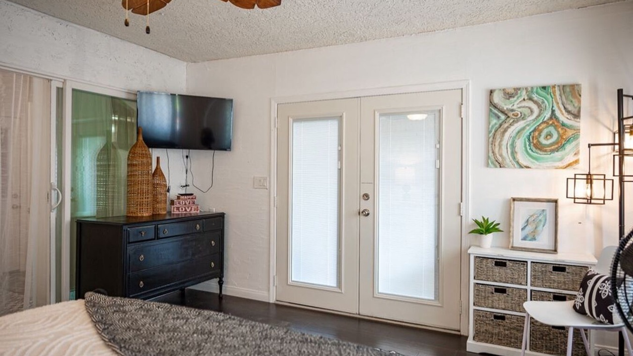 Photo of Bedroom in Rainbow Park