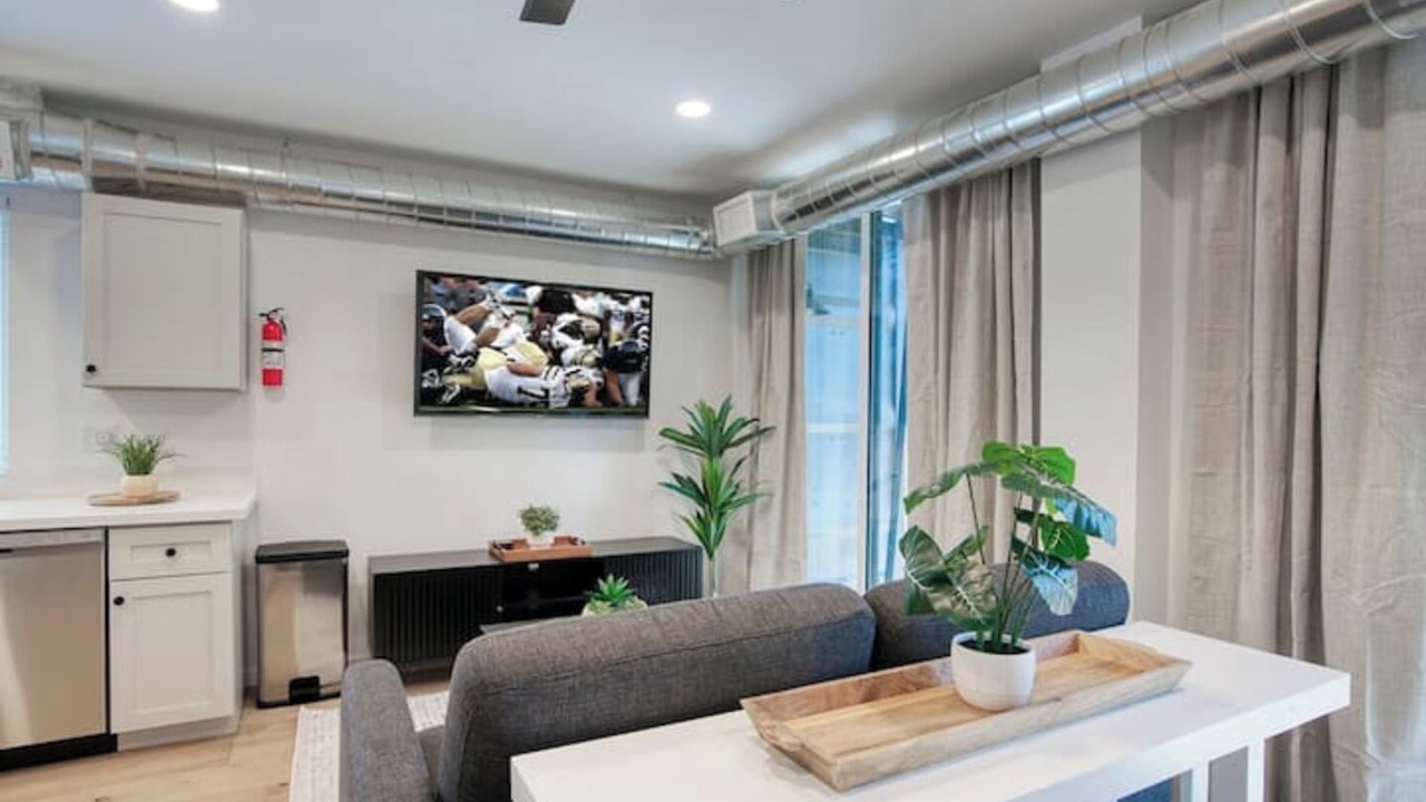 Photo of Livingroom in North Mountain