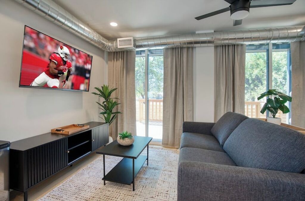 Photo of Livingroom in North Mountain