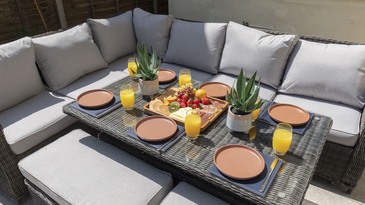 Photo of Outdoor in Cheltenham