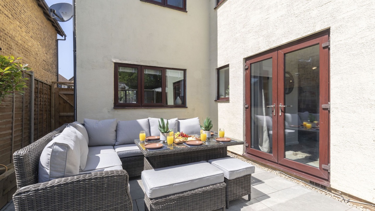 Photo of Outdoor in Cheltenham