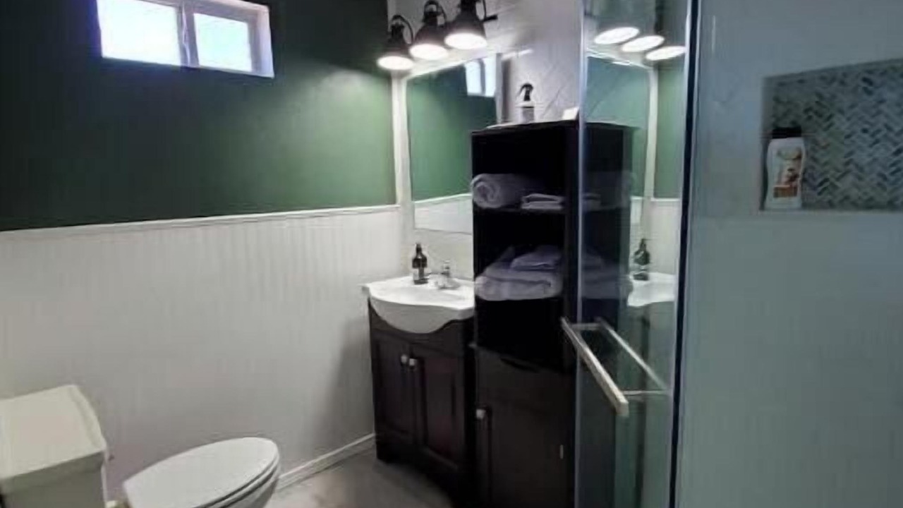 Photo of Bathroom in Artesia