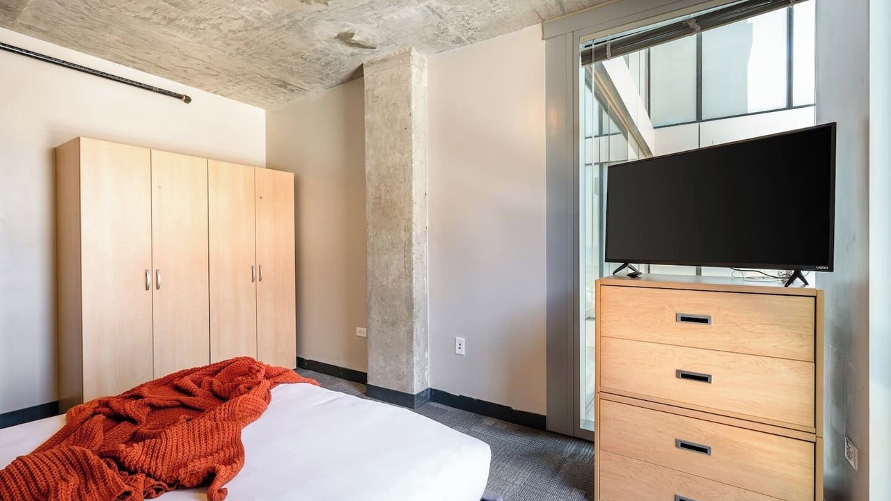 Photo of Bedroom in The Loop