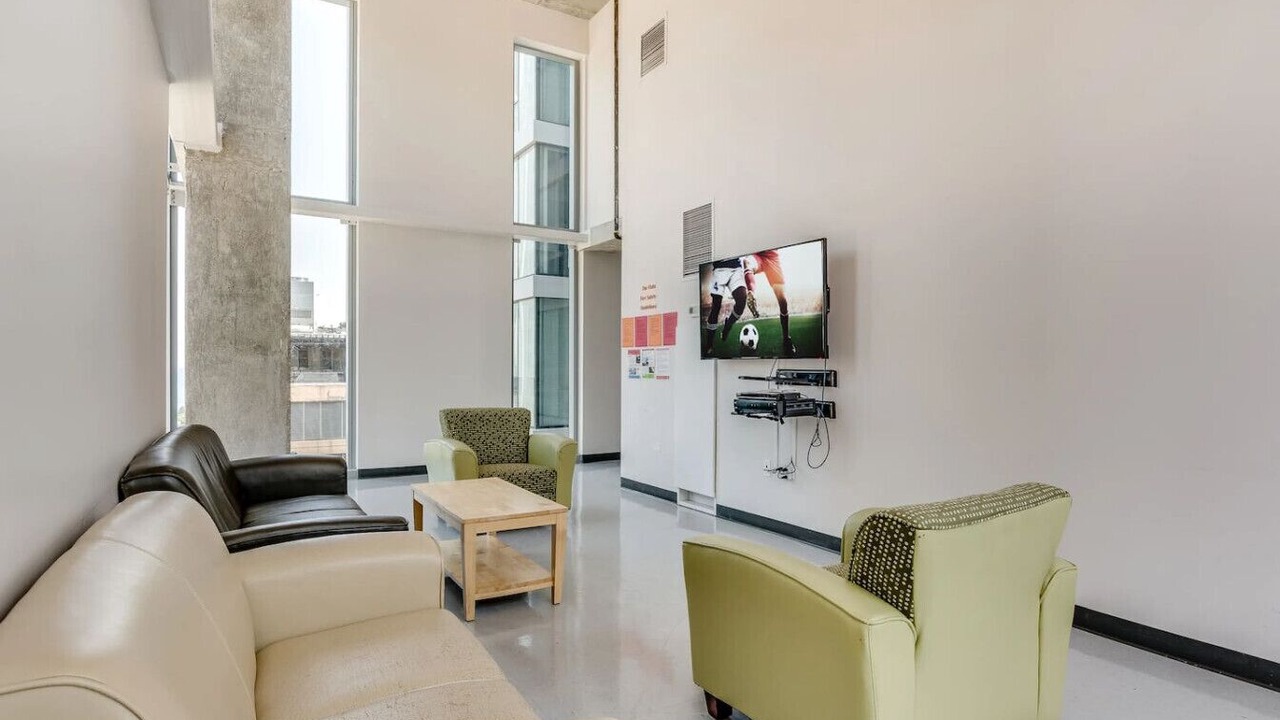 Photo of Livingroom in The Loop