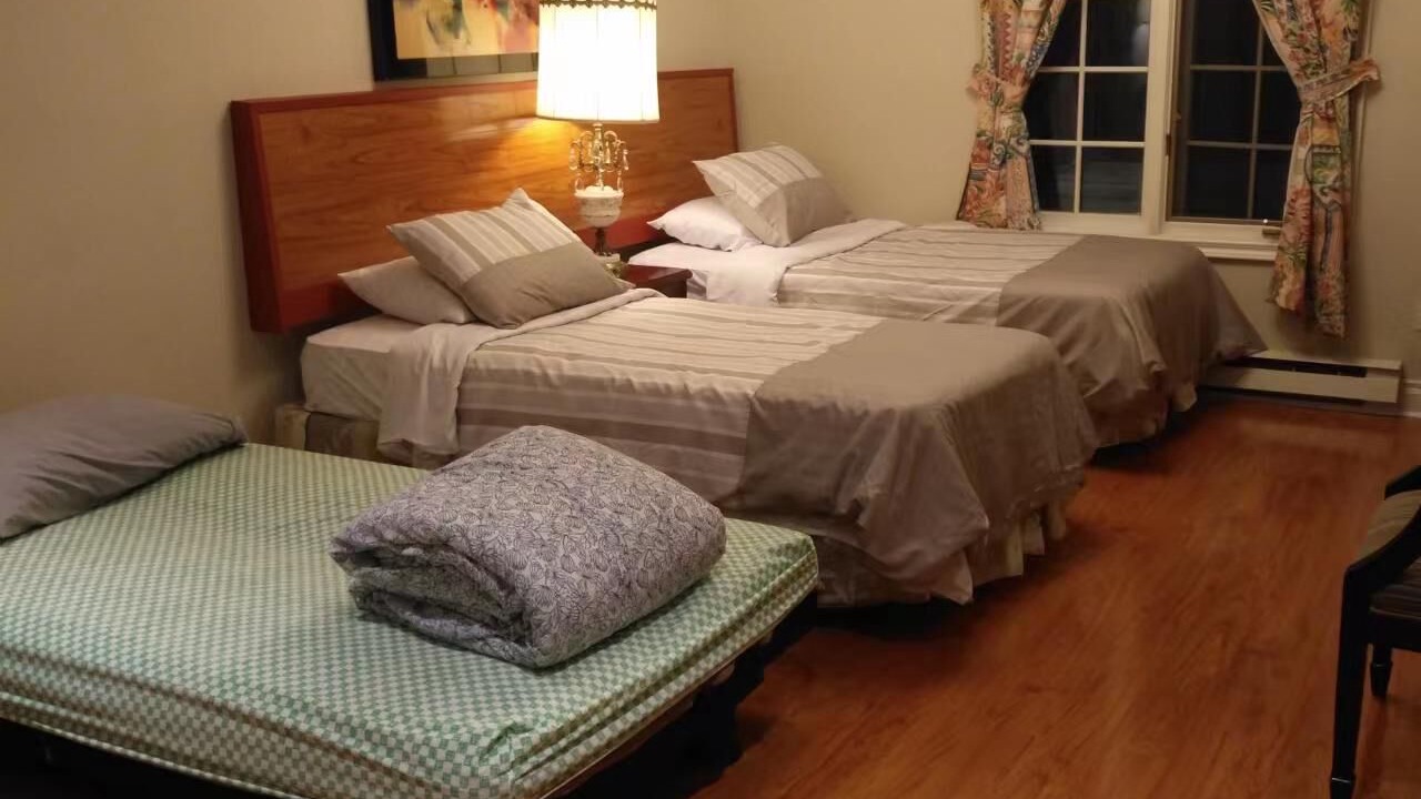 Photo of Bedroom in Adjala-Tosorontio