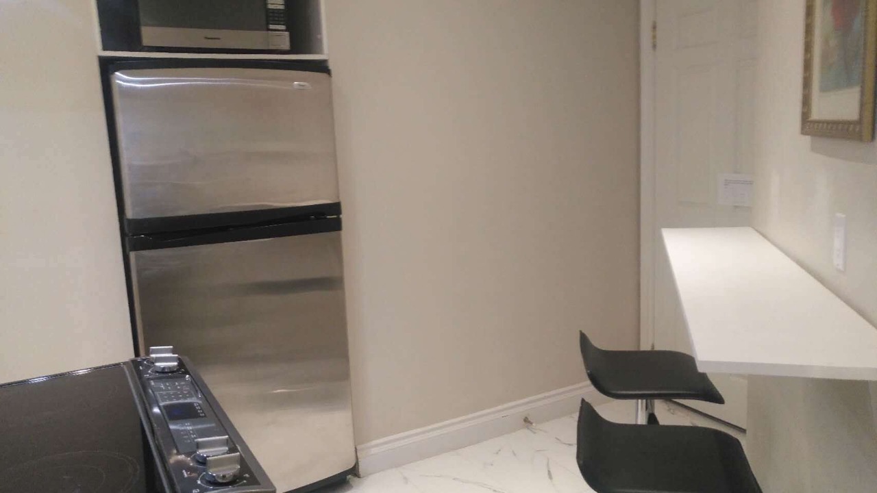 Photo of Kitchen in Adjala-Tosorontio