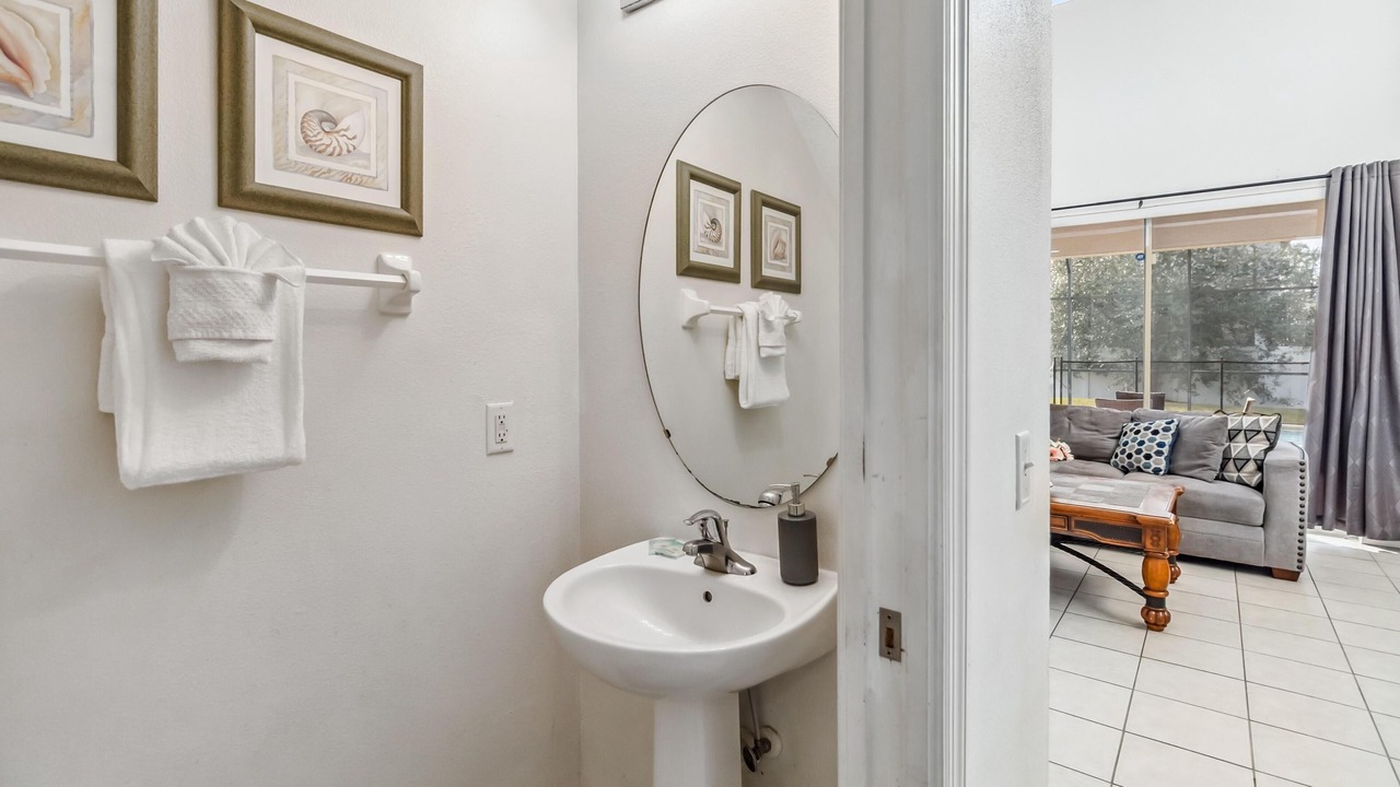 Photo of Bathroom in Seasons