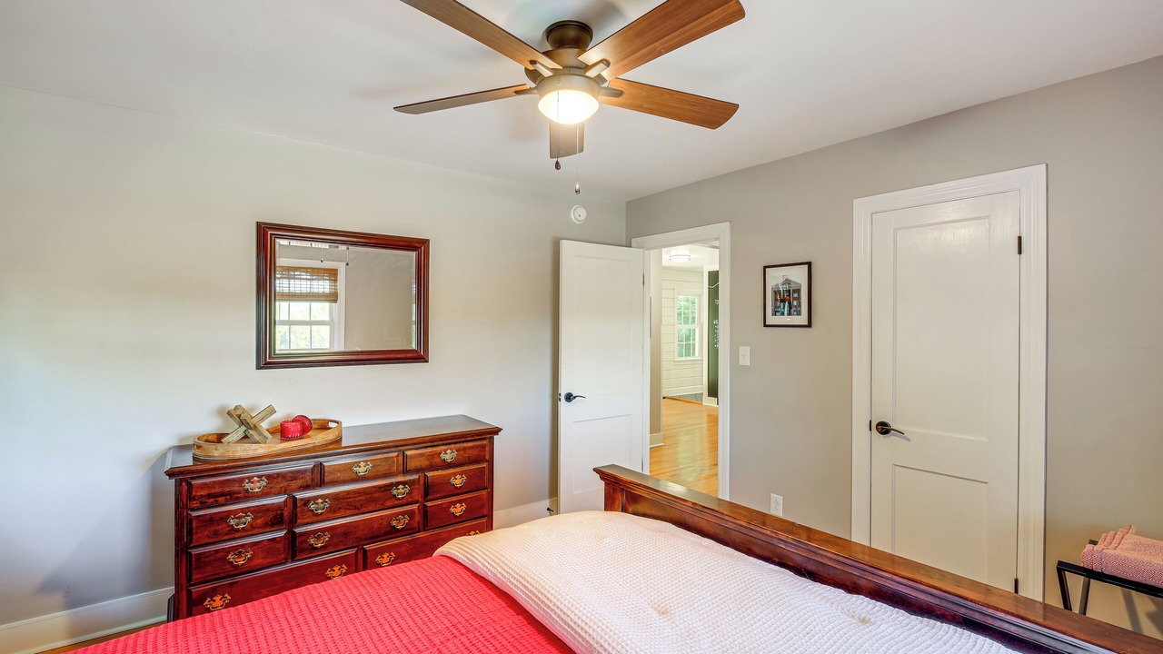 Photo of Bedroom in Radford