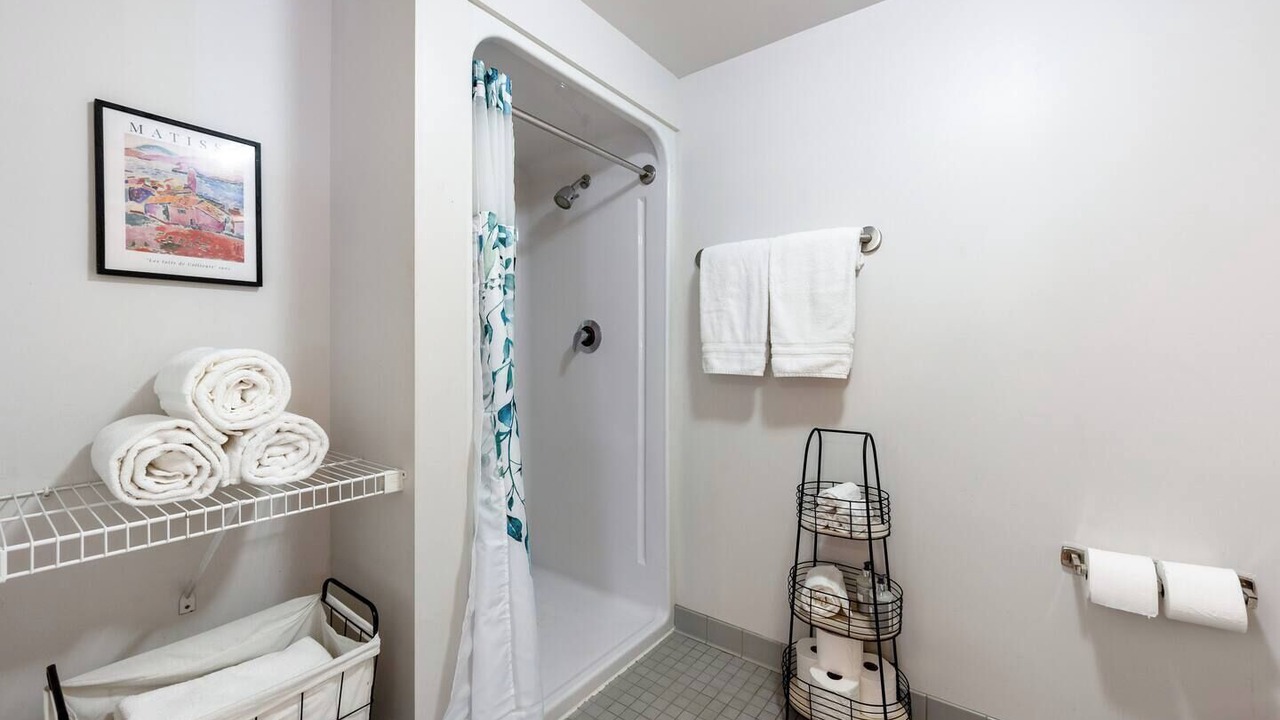 Photo of Bathroom in Printers Row