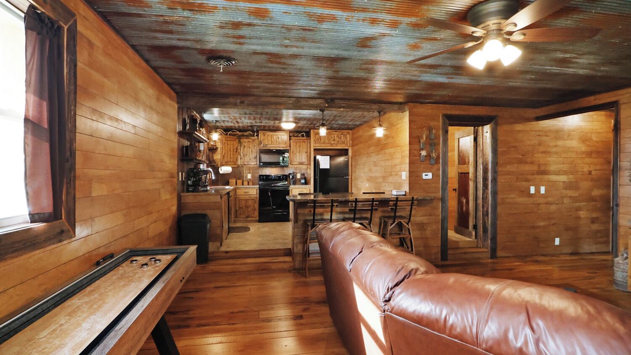 Photo of Kitchen in Grandview Plaza