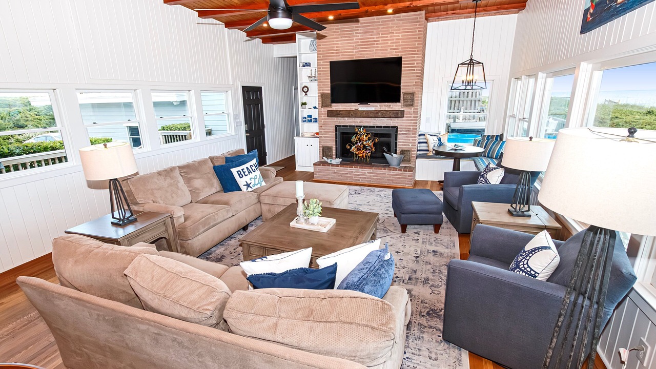 Photo of Livingroom in Southern Shores