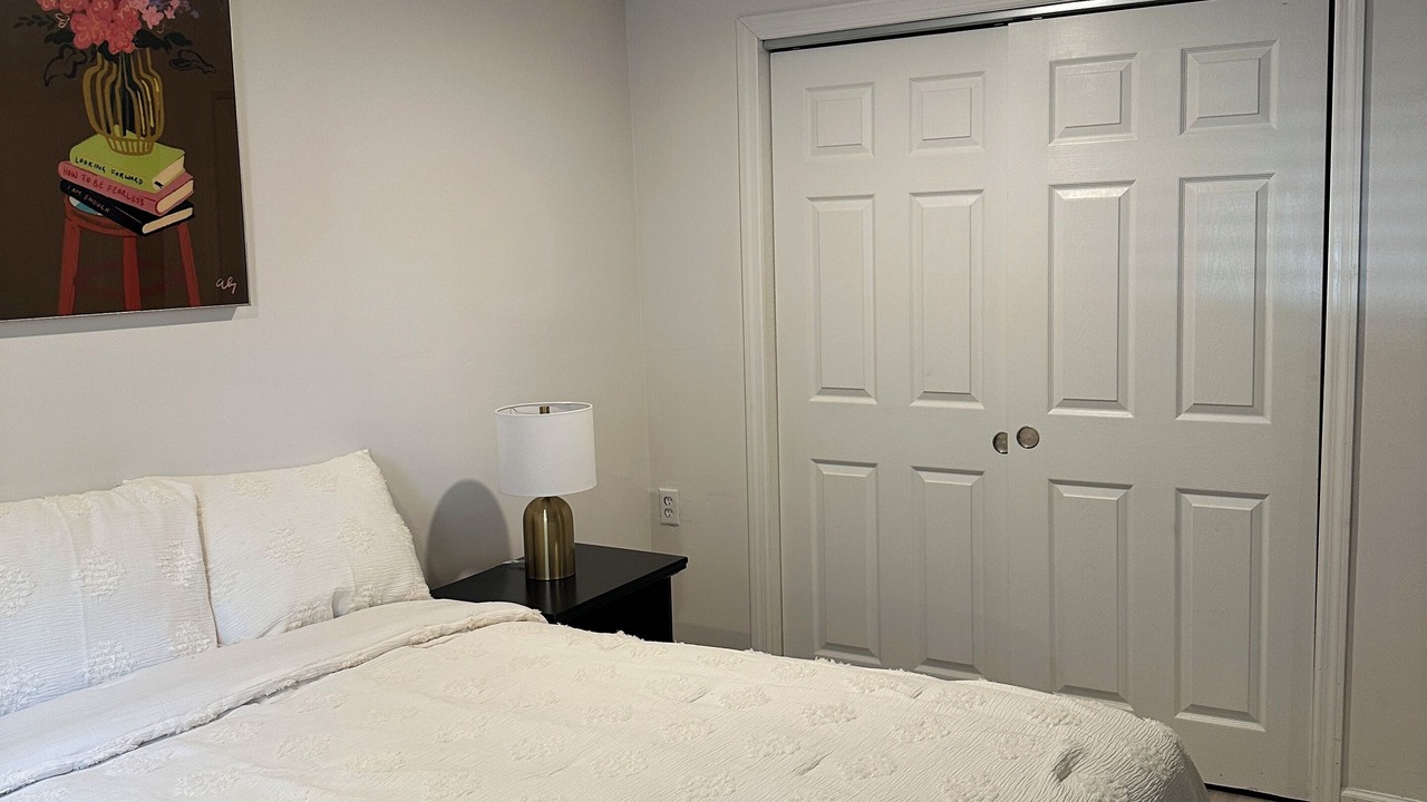 Photo of Bedroom in Wheatley Heights