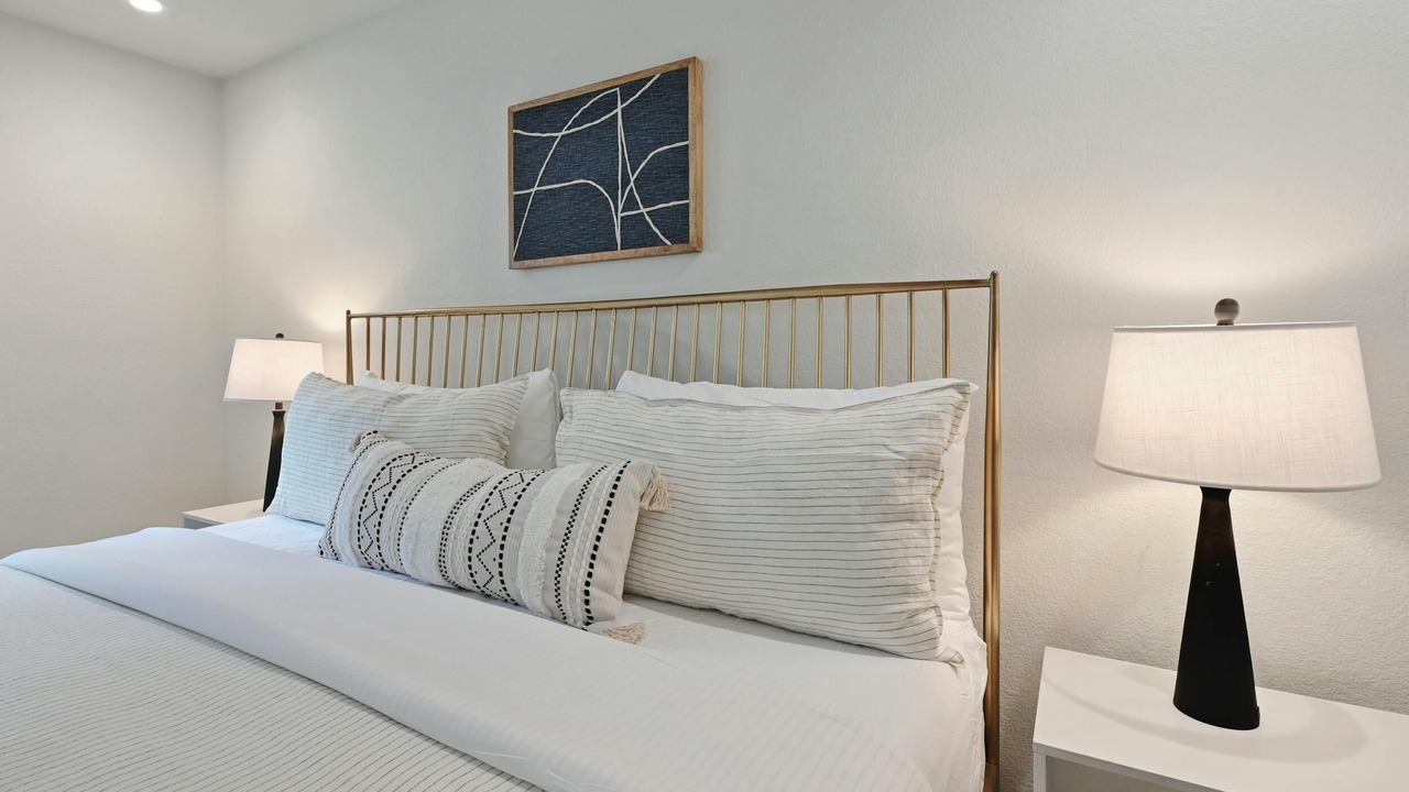 Photo of Bedroom in Barton Hills