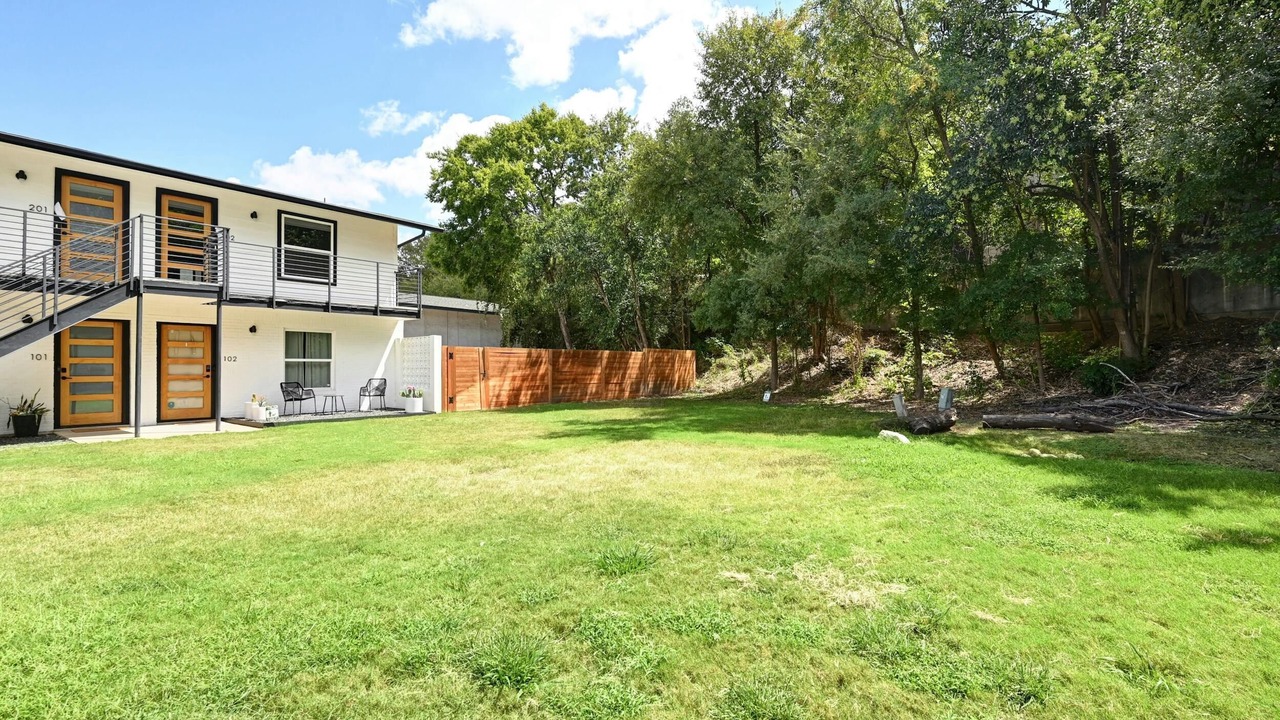 Photo of Outdoor in Barton Hills