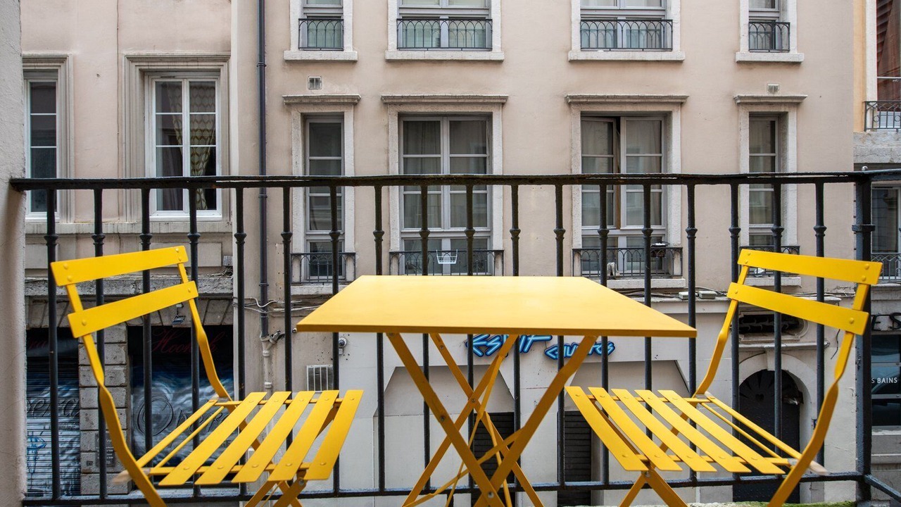 Photo of Outdoor in Griffon - Royale