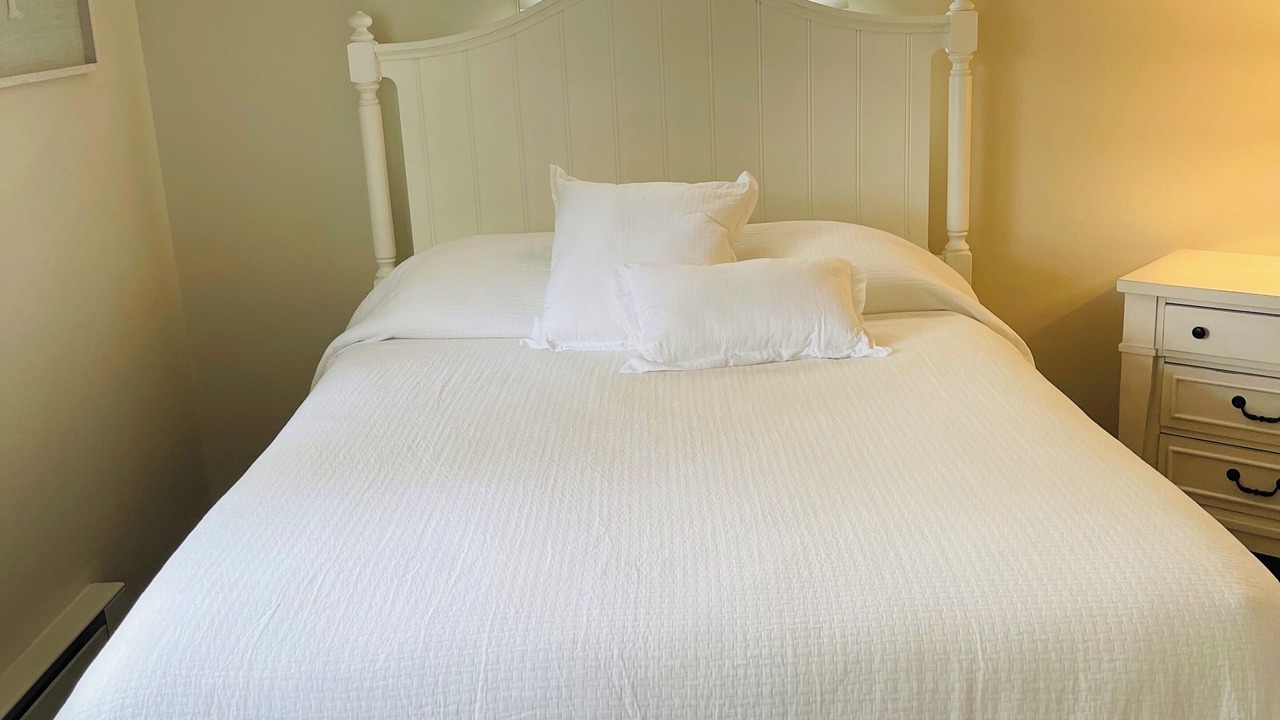 Photo of Bedroom in Stone Harbor