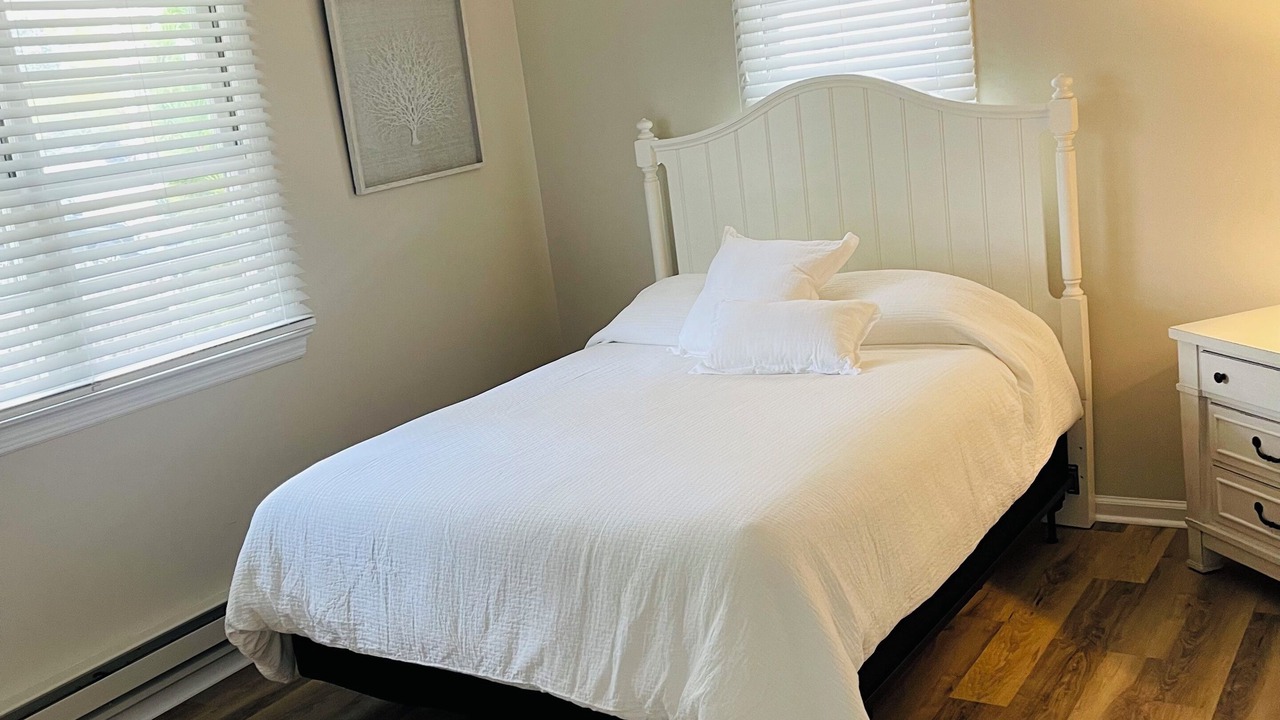 Photo of Bedroom in Stone Harbor